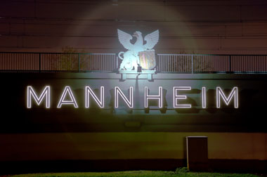 High-Dynamic-Range-Bilder aus Belichtungsreihen