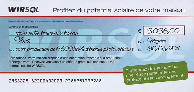 Flyer Mehrwert-<wbr />Scheck Privat&shy;kunden Frankreich